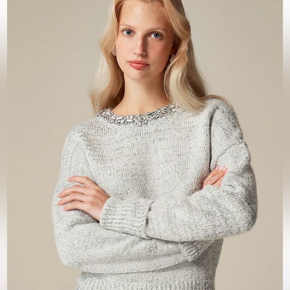 NWT Jcrew Embellished pullover sweater with rhinestone collar and sparkle knit M